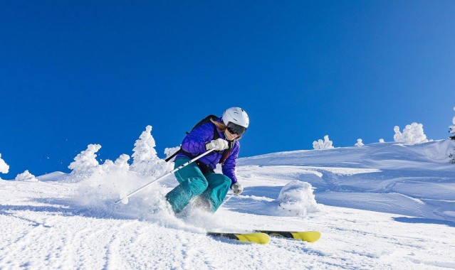 开云体育app下载-VAR介入引发裁判争议 关键判罚改变比赛走向