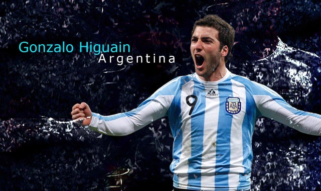 开云：F1大奖赛西班牙站，维斯塔潘强势夺冠，汉密尔顿战术失误憾失领奖台