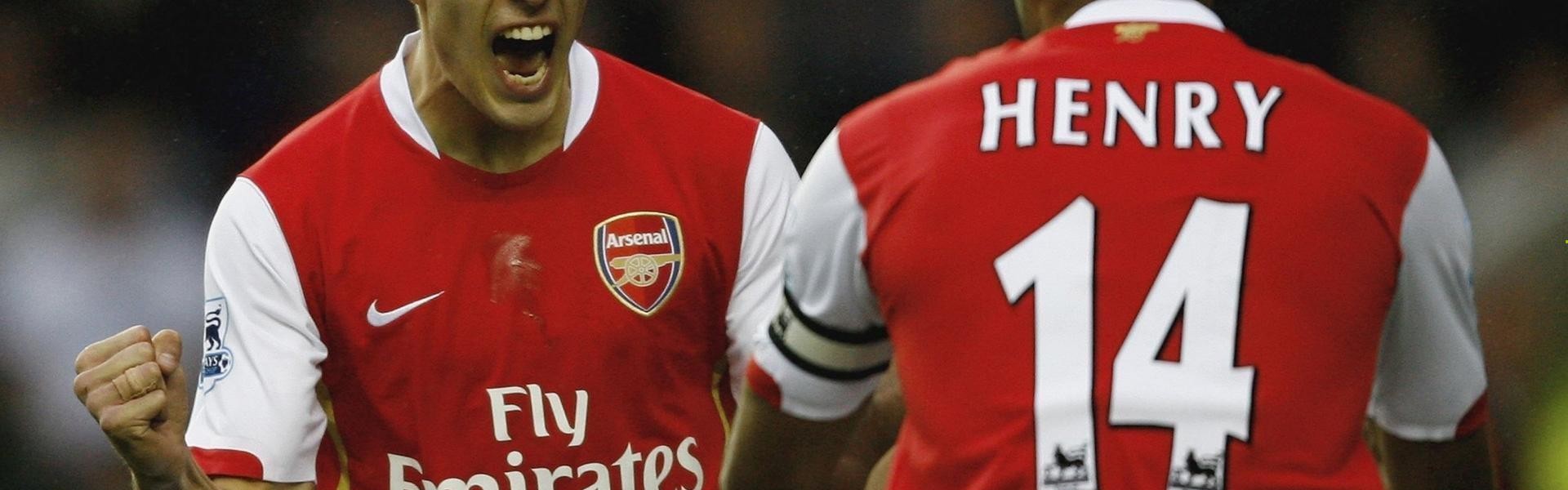 开云官网-国羽新星闪耀全英赛，力克强敌夺冠创历史