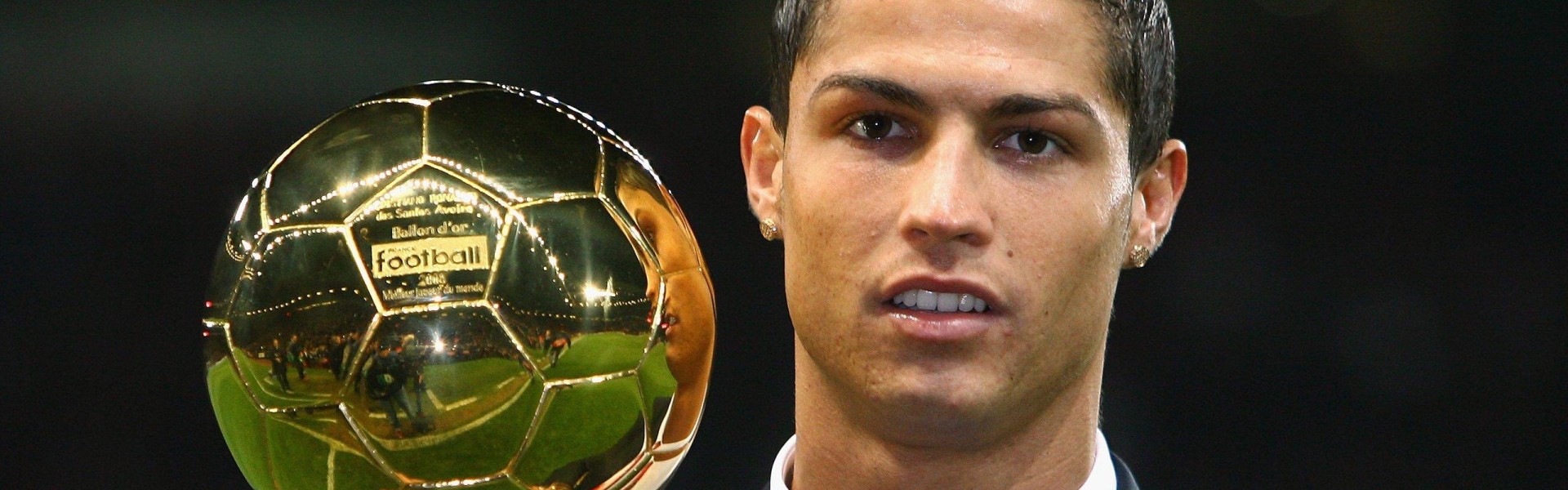 【开云体育app下载】国羽新星闪耀全英赛，女单小将逆转夺冠创历史